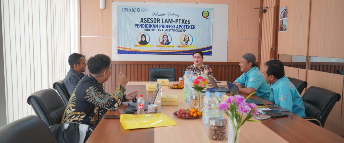 Kunjungan asesor LAM PTKes di Tresno Jamu Indonesia